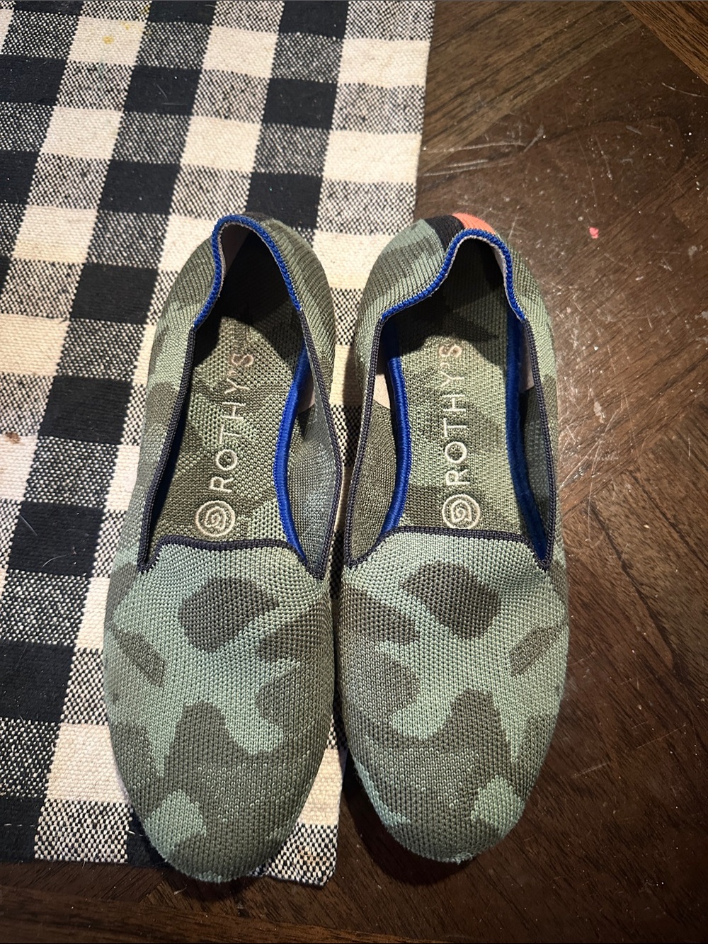 Rothy's Men's Camo Knit Slip-On Loafers in Olive Green size 7.5